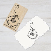 Stempel Motivstempel  - Herzen mit Blumenkranz, Geschenk - DIY Stempel zum Basteln von Karten, Papier, Stoff, Holz, Dekoration, Anhänger