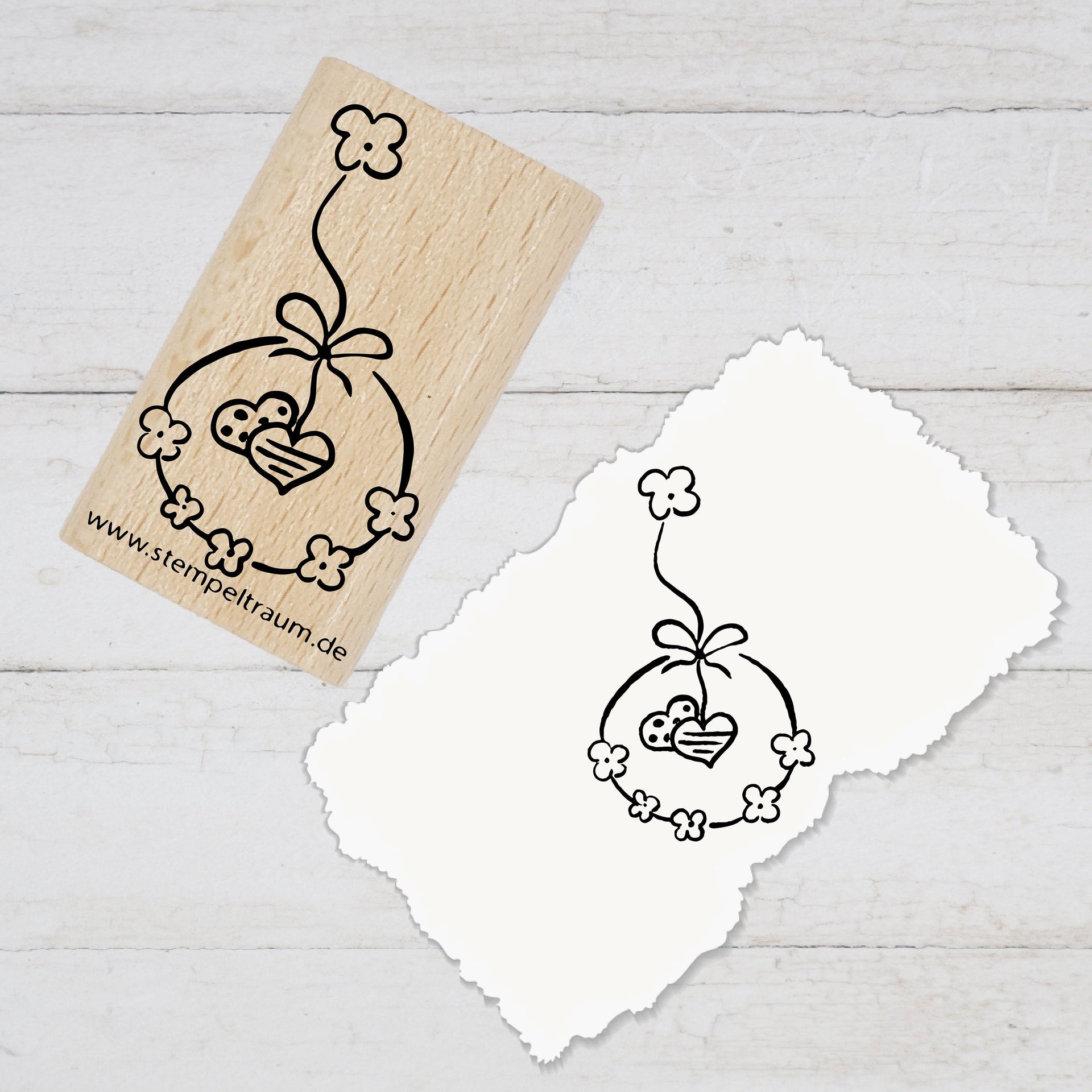 Stempel Motivstempel  - Herzen mit Blumenkranz, Geschenk - DIY Stempel zum Basteln von Karten, Papier, Stoff, Holz, Dekoration, Anhänger
